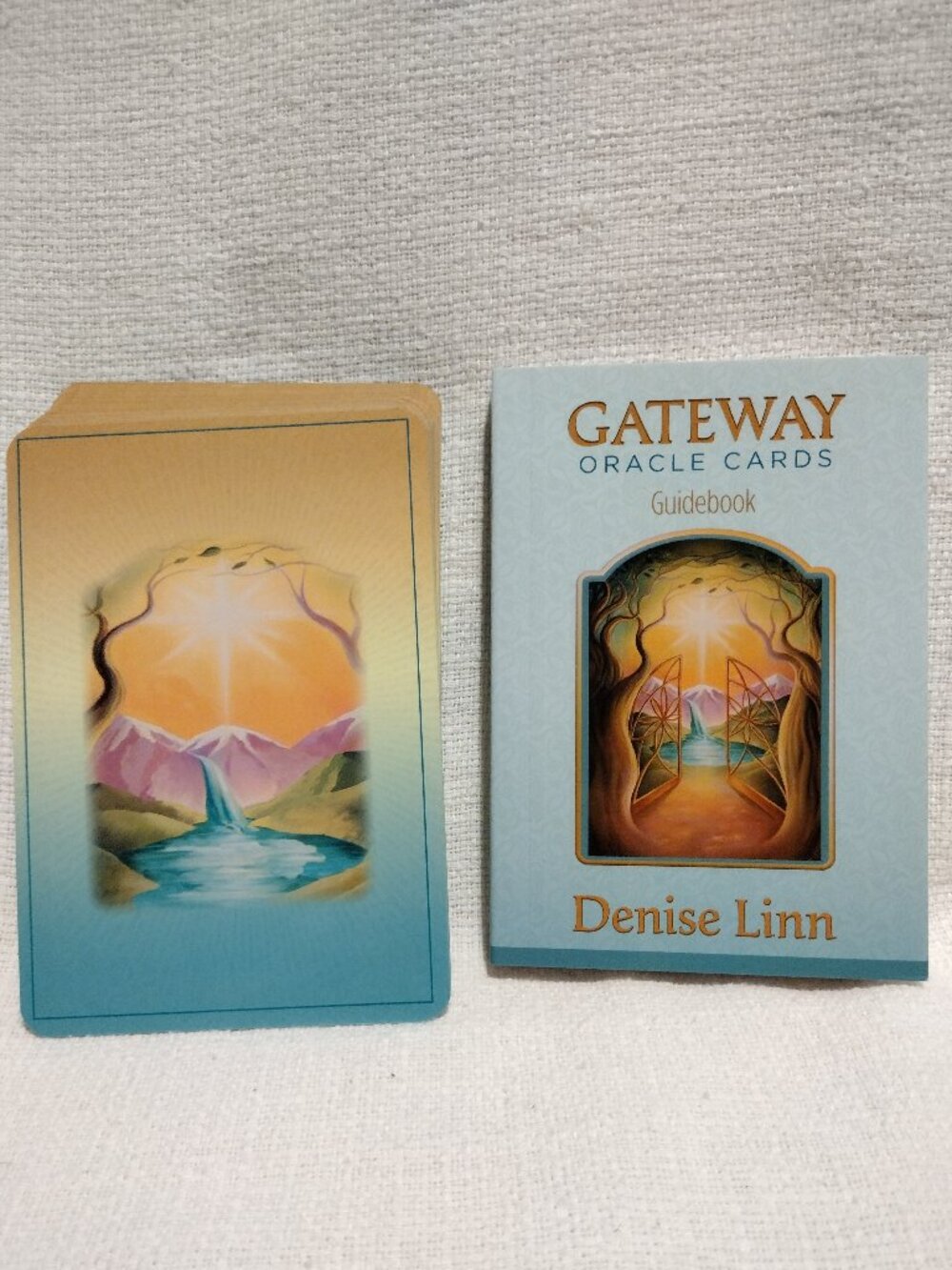 Gateway Oracle Cards - Picture 3 of 15